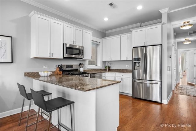 2216 N Hamilton Avenue 3, Chicago, IL 60647