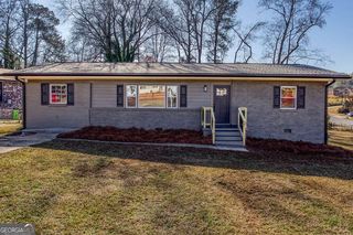12 Peachtree Circle SE, Marietta, GA 30060