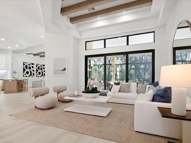 9541 Wilshire Lakes BLVD, Naples, FL 34109