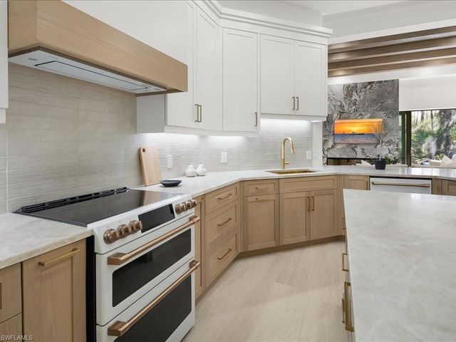 9541 Wilshire Lakes BLVD, Naples, FL 34109