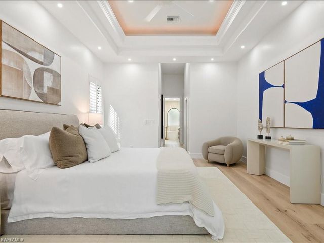 9541 Wilshire Lakes BLVD, Naples, FL 34109