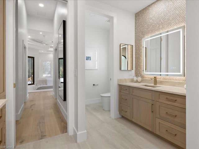 9541 Wilshire Lakes BLVD, Naples, FL 34109