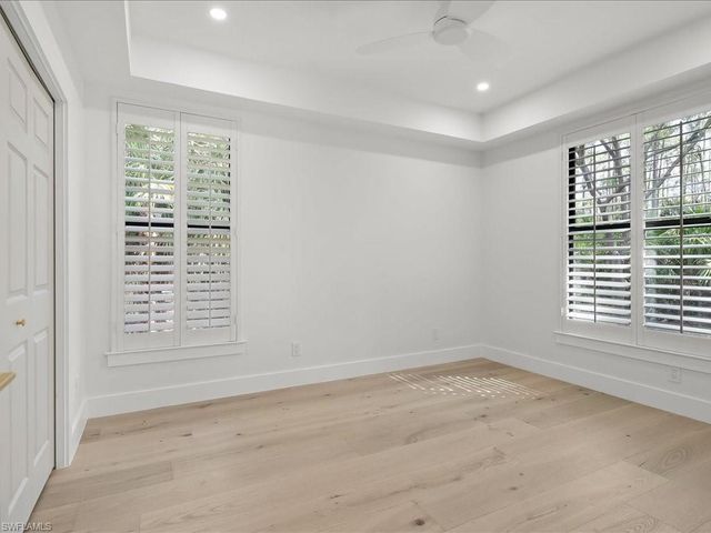 9541 Wilshire Lakes BLVD, Naples, FL 34109