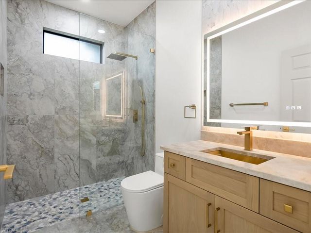 9541 Wilshire Lakes BLVD, Naples, FL 34109