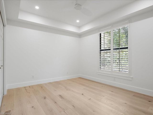 9541 Wilshire Lakes BLVD, Naples, FL 34109