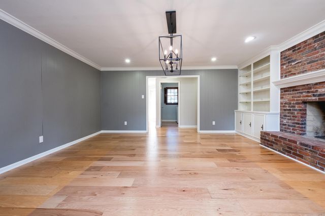 26 Longlea Drive, Little Rock, AR 72212
