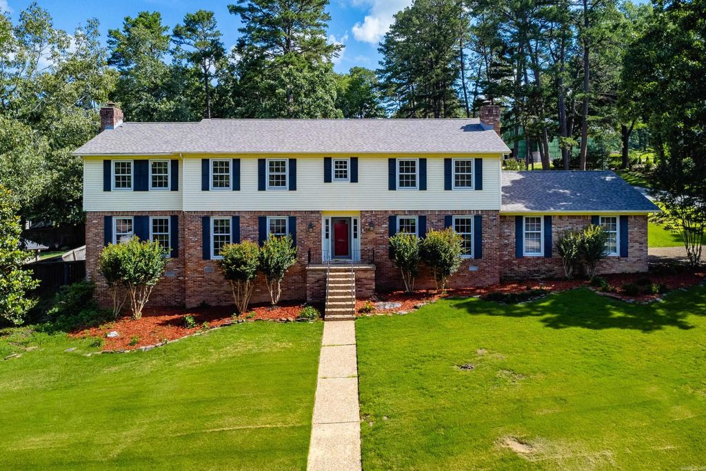 26 Longlea Drive, Little Rock, AR 72212