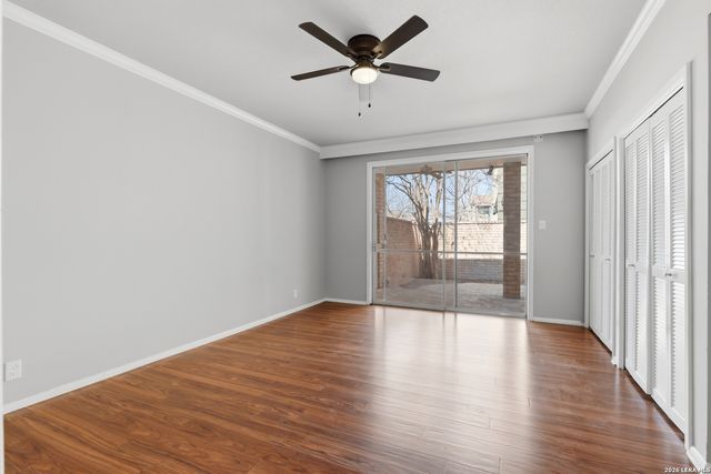 3678 Hidden Dr Apt 902, San Antonio, TX 78217