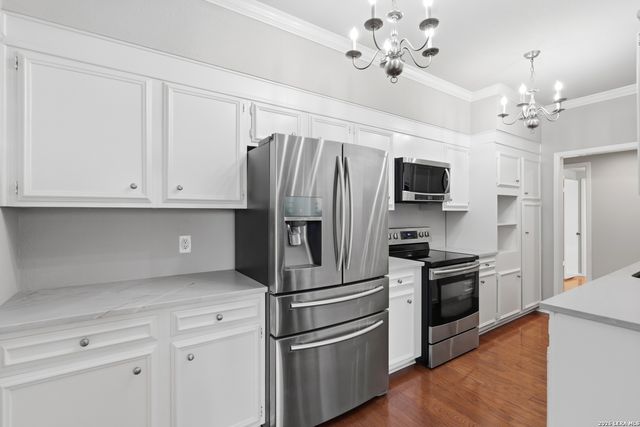 3678 Hidden Dr Apt 902, San Antonio, TX 78217