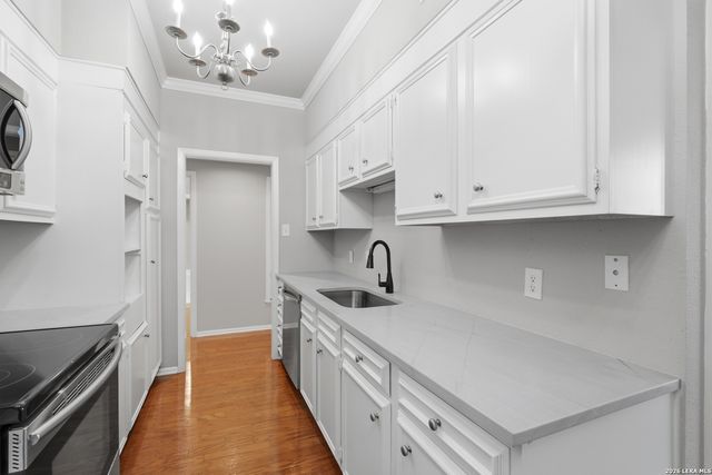 3678 Hidden Dr Apt 902, San Antonio, TX 78217