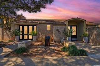 3678 Hidden Dr Apt 902, San Antonio, TX 78217