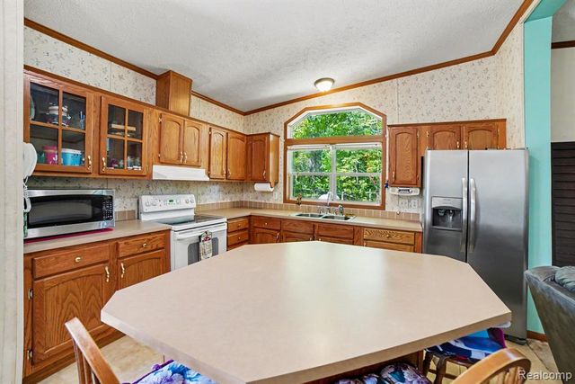 4772 S Bard Road, Beaverton, MI 48612