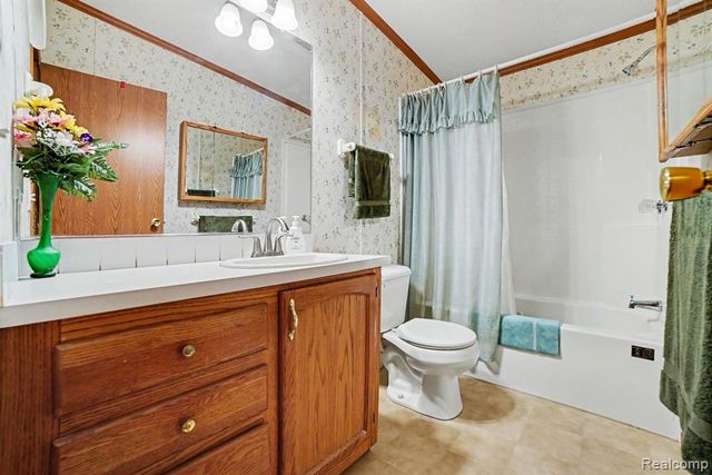 4772 S Bard Road, Beaverton, MI 48612