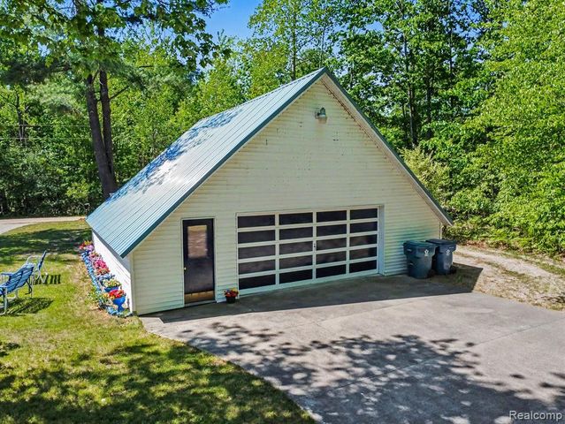 4772 S Bard Road, Beaverton, MI 48612