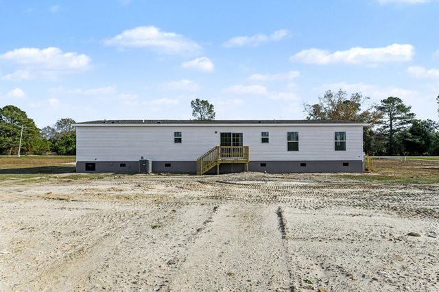 1344 Givhans Road, Ridgeville, SC 29472