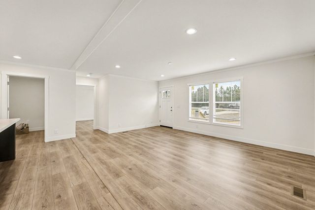 1344 Givhans Road, Ridgeville, SC 29472