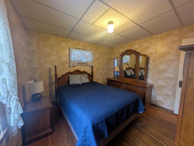 3907 Vincent Avenue N, Minneapolis, MN 55412