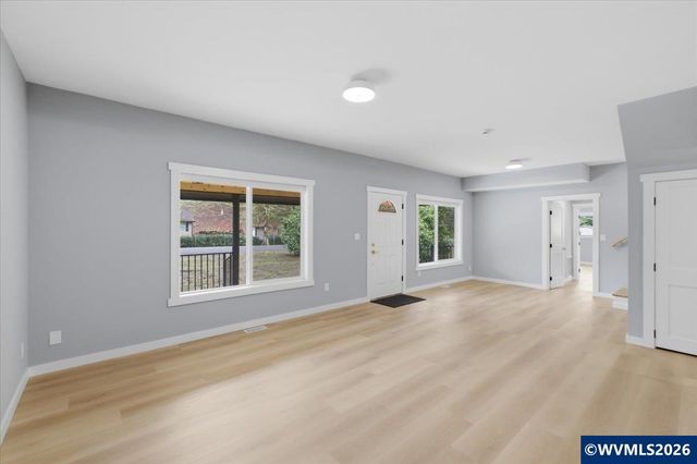 28411 Liberty Rd, Sweet Home, OR 97386