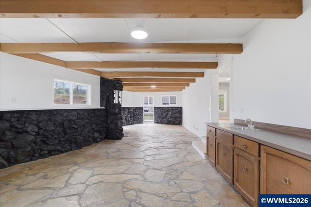 28411 Liberty Rd, Sweet Home, OR 97386