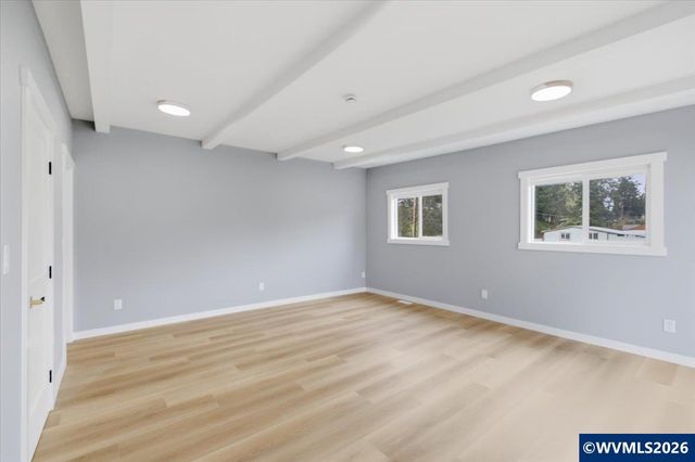 28411 Liberty Rd, Sweet Home, OR 97386