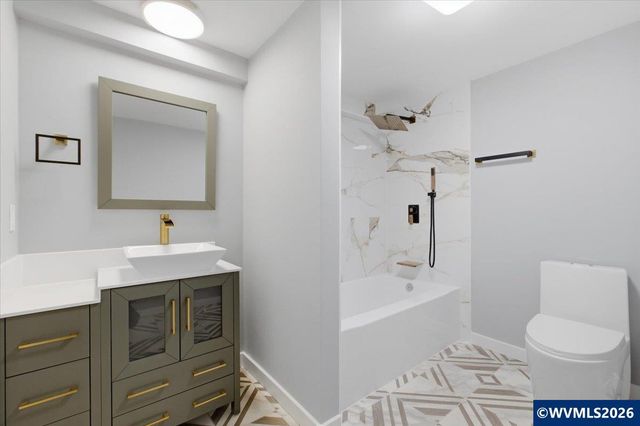 28411 Liberty Rd, Sweet Home, OR 97386