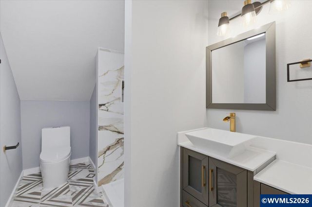 28411 Liberty Rd, Sweet Home, OR 97386