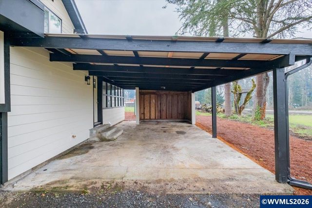 28411 Liberty Rd, Sweet Home, OR 97386