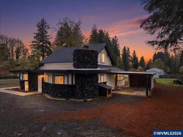 28411 Liberty Rd, Sweet Home, OR 97386