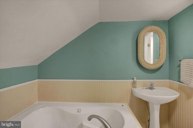 4144 CLAY HILL ROAD, Waynesboro, PA 17268