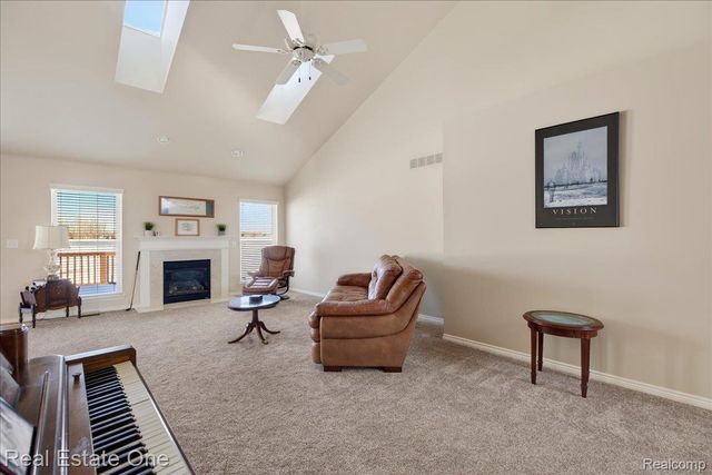 460 Golf Villa Drive 9, Oxford Charter Township, MI 48371