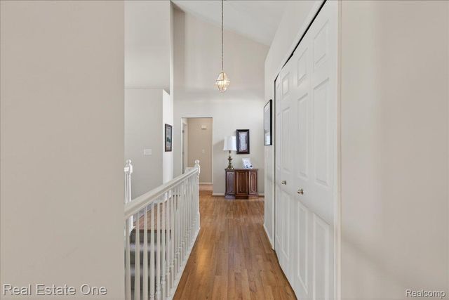 460 Golf Villa Drive 9, Oxford Charter Township, MI 48371