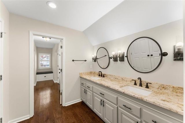 4200 Brookside Lane, Roswell, GA 30076
