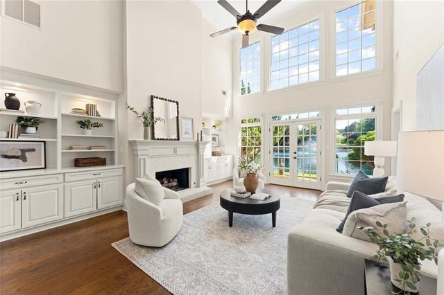 4200 Brookside Lane, Roswell, GA 30076