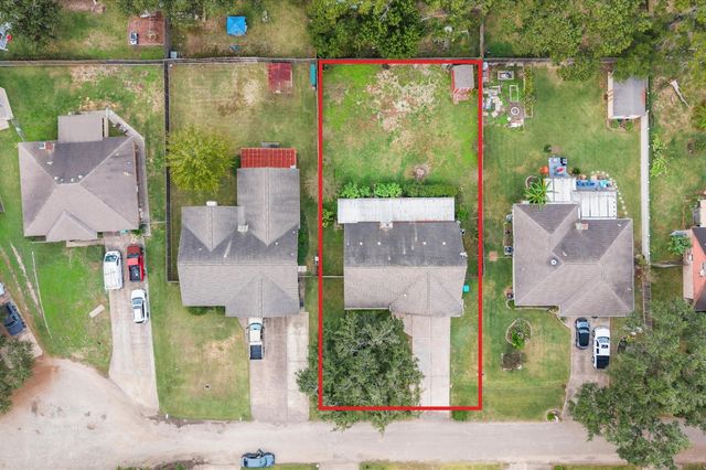 12502 Maxim Drive, Houston, TX 77065