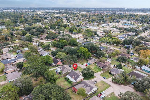 12502 Maxim Drive, Houston, TX 77065