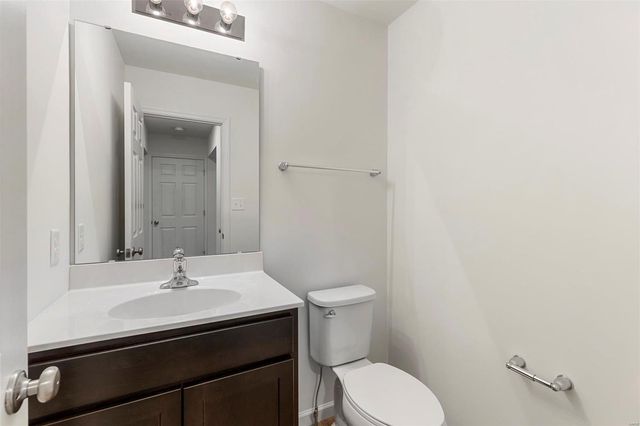 97 Lamar Parkway, Pacific, MO 63069