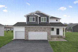 1337 Orchid Way, New Richmond, WI 54017