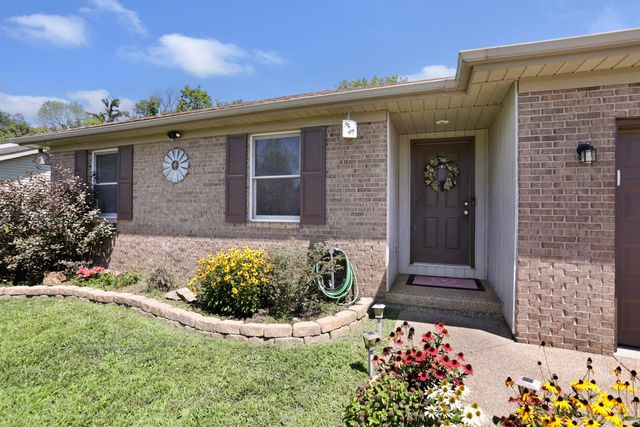 6188 Yosemite Drive, Newburgh, IN 46730
