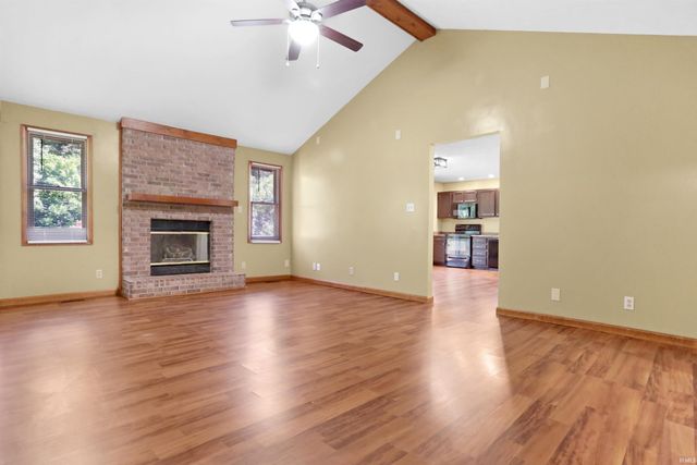 6188 Yosemite Drive, Newburgh, IN 46730