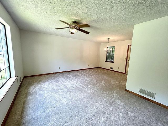 305 Westwood Court, Dallas, GA 30132