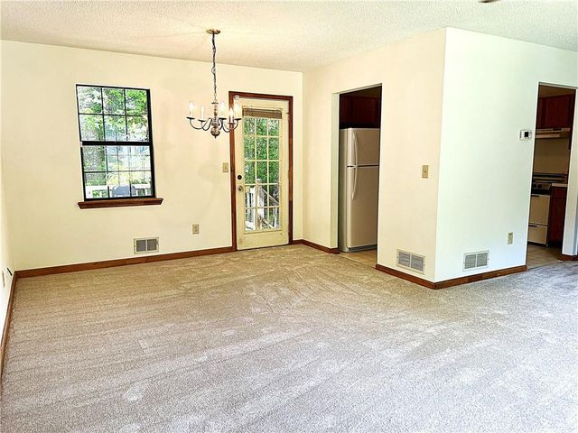305 Westwood Court, Dallas, GA 30132