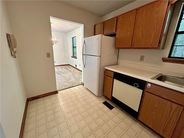 305 Westwood Court, Dallas, GA 30132
