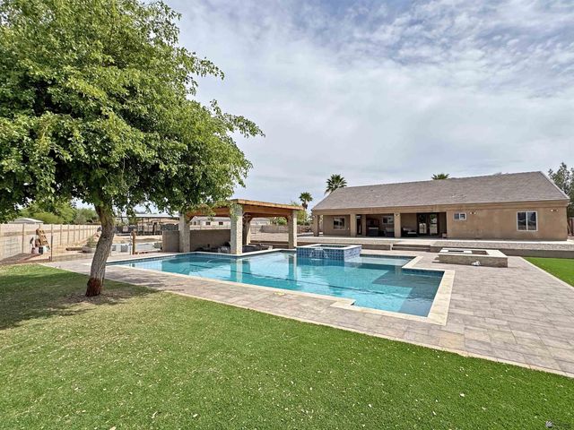 13564 Lemon Star Drive, Yuma, AZ 85365