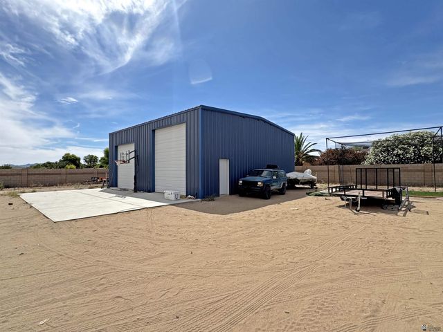 13564 Lemon Star Drive, Yuma, AZ 85365