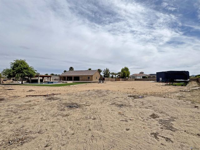 13564 Lemon Star Drive, Yuma, AZ 85365