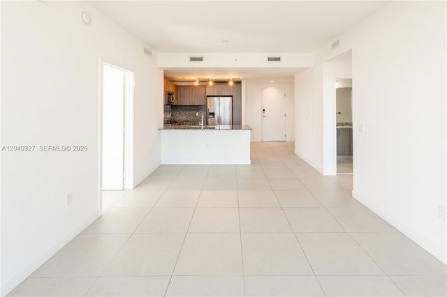 5350 NW 84th Ave 1001, Doral, FL 33166