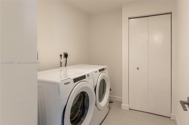 5350 NW 84th Ave 1001, Doral, FL 33166