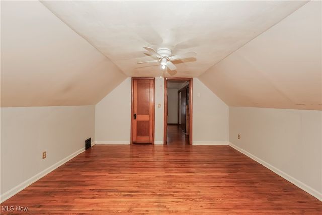 19707 Pawnee Avenue, Cleveland, OH 44119