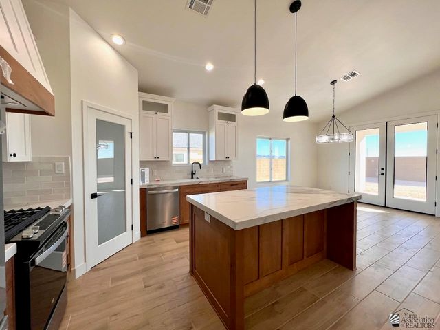 10791 E 46 Pl, Yuma, AZ 85367