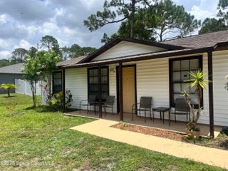 279 Webbwood Avenue SW, Palm Bay, FL 32908